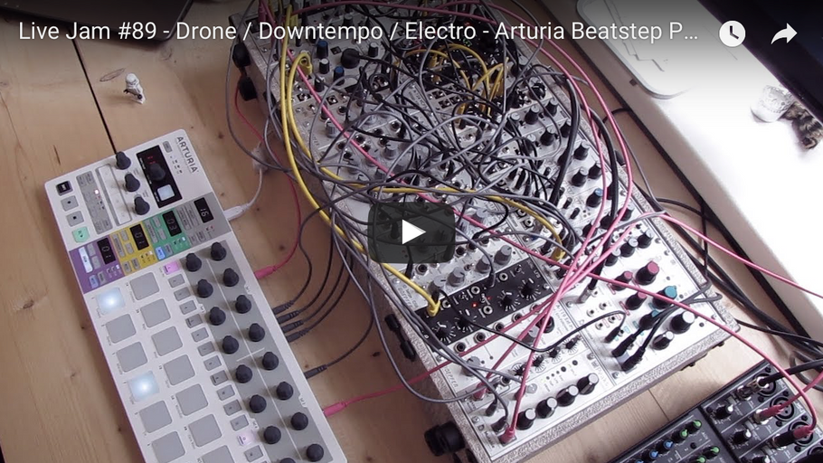 Live Jam #89 - Drone / Downtempo / Electro - Arturia Beatstep Pro, Eurorack, Black wavetable VCO